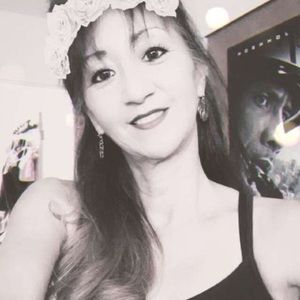 Meet your Posher, Denise